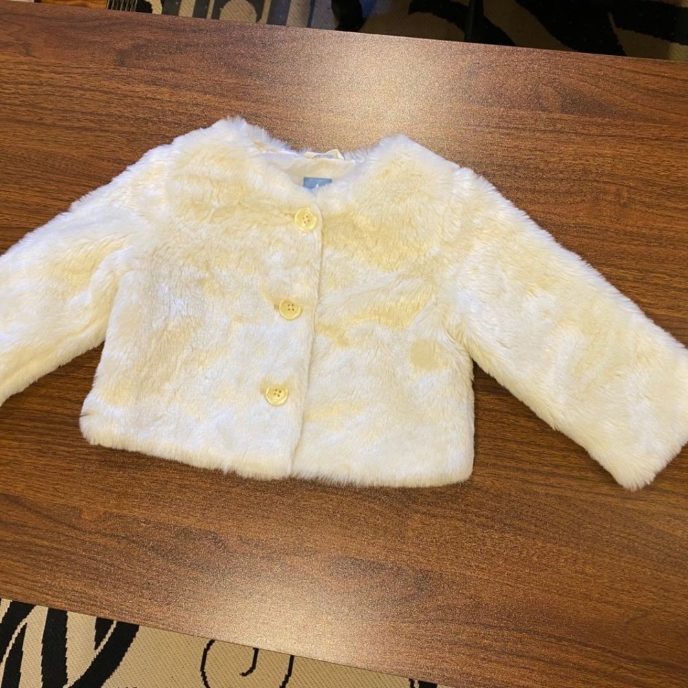 BABY GAP OFF WHITE FAUX FUR COAT - Picture 2 of 6